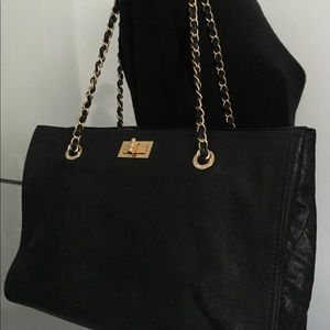 ❎ SOLD ❎Chanel black caviar large edy reissue tote bag